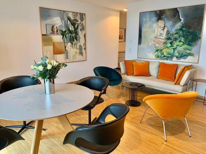 Ferienwohnung für 2 Personen, mit Balkon und Terrasse sowie Garten und Seeblick