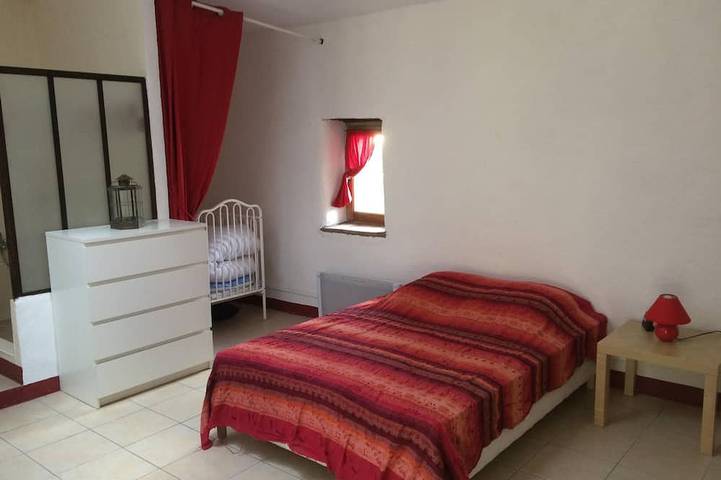 Location de vacances pour 8 personnes, avec jacuzzi et jardin à Saint-Christol-lès-Alès - 3