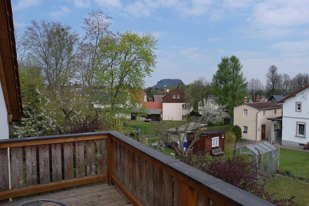 Freistehendes, komfortabel eingerichtetes Ferienhaus  mit herrlichem Garten in Gohrisch, Elbsandsteingebirge