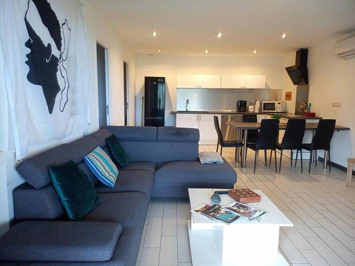 Gîte pour 4 personnes, avec jardin ainsi que piscine et vue, adapté aux familles à Santa-Maria-di-Lota - 4