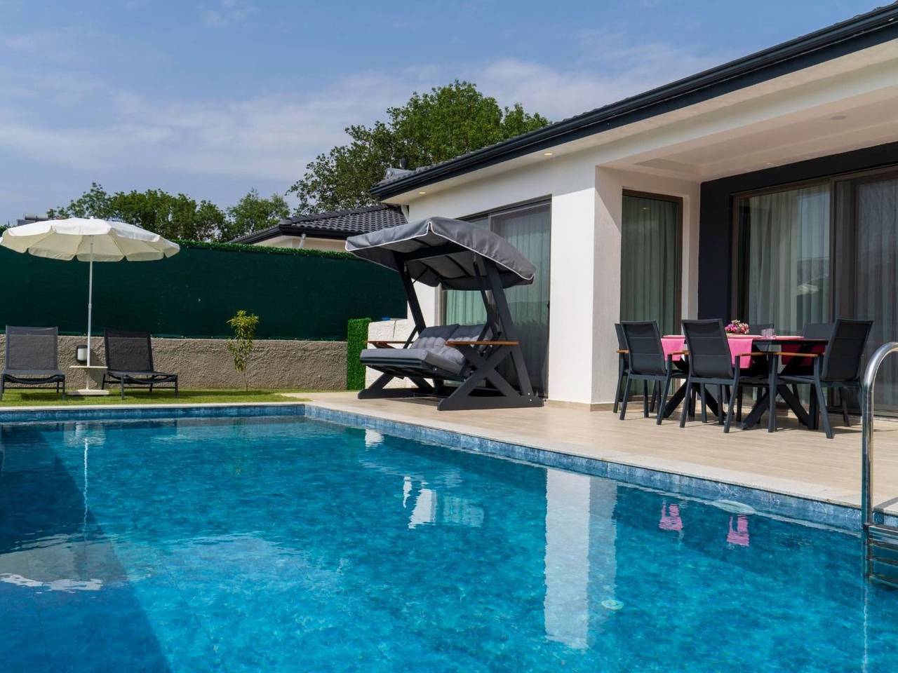 Casa de vacaciones para 6 personas con piscina in Fethiye, Muğla