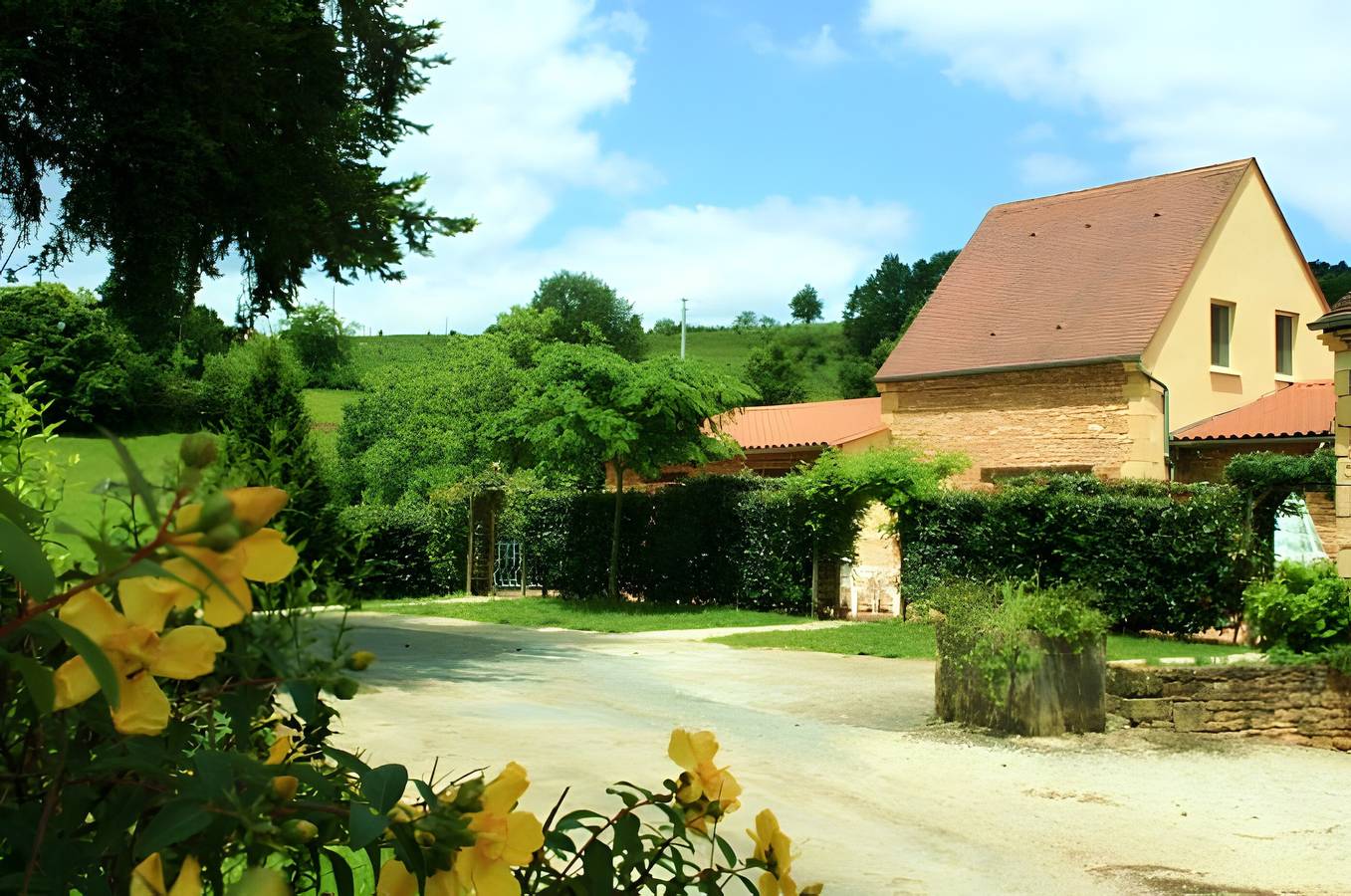 Gîte2 personnes avec piscine chauffée et wifi à Sarlat au calme in Sarlat-la-Canéda, Périgord Noir