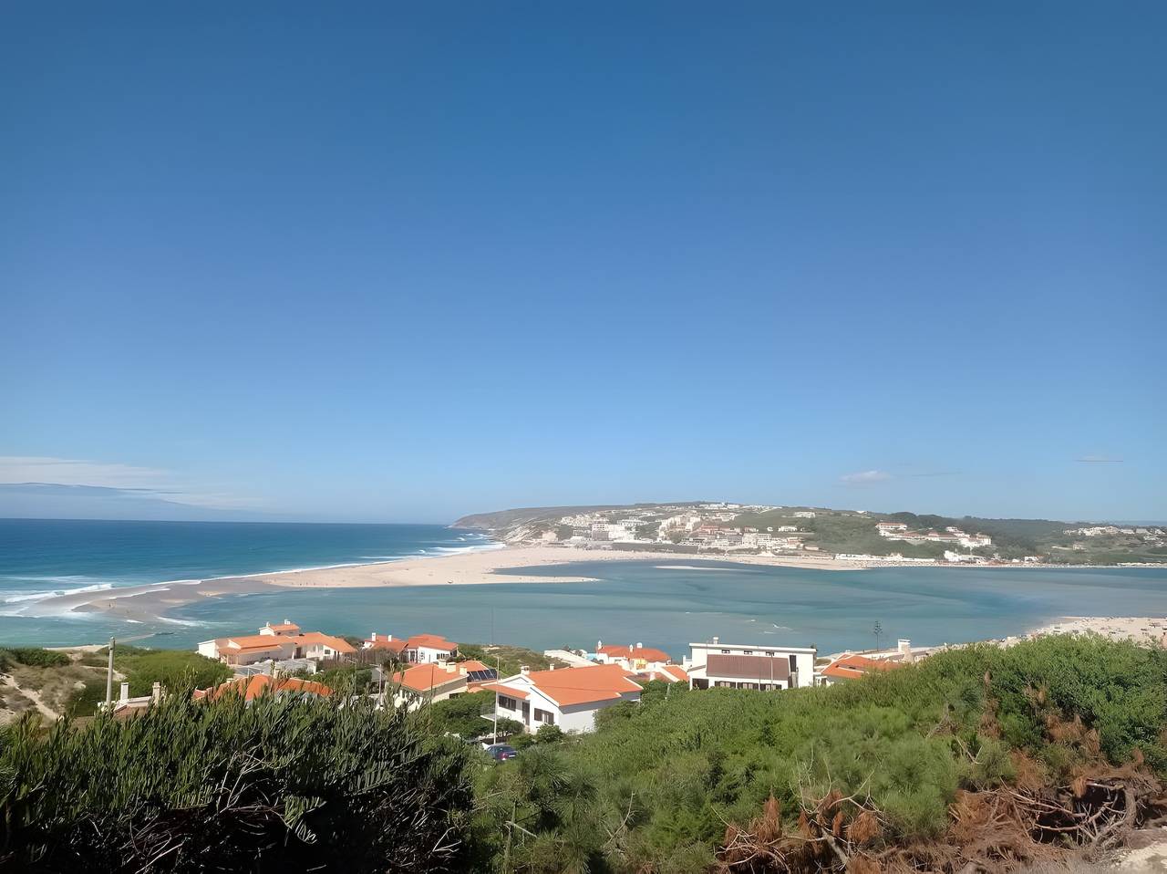 Ganze Wohnung, Ferienwohnung '2 Quartos' mit Balkon und Wi-Fi in Vau, Leiria District