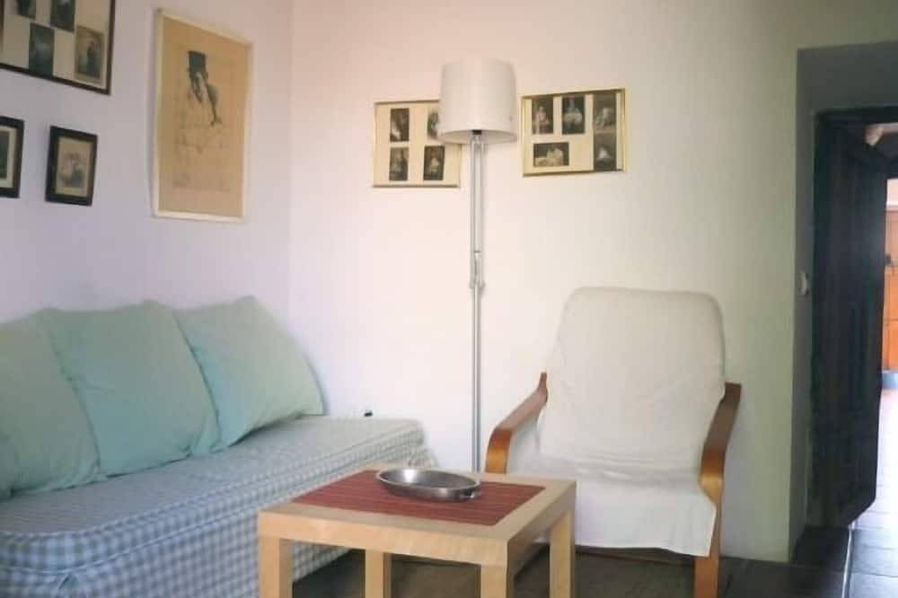 Casa Ábalos, in the middle of nature in Periana, Málaga Province