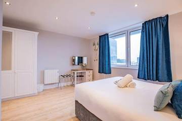 Apartment for 6 People in Eyre Square, Galway, Photo 4