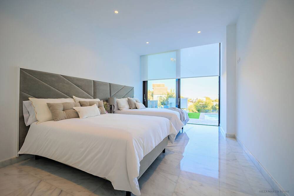 Villa Martin Stone Las Colinas Golf Country Club in Orihuela, Costa Blanca