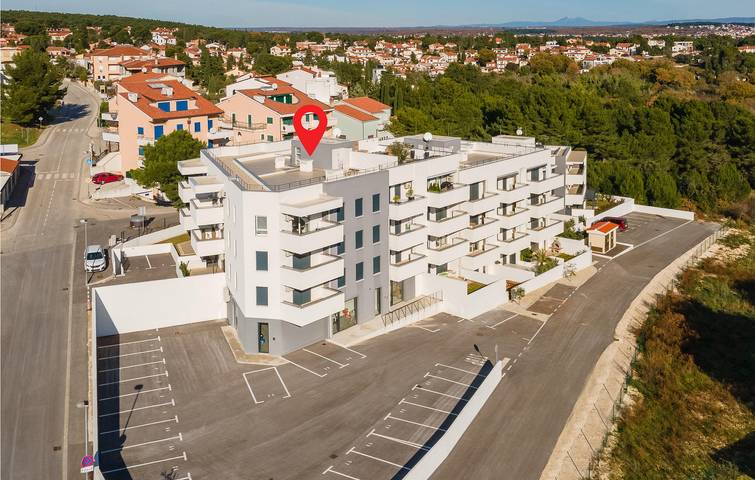 Gîte pour 6 personnes, avec terrasse à Premantura - 2