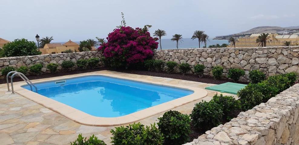 Chalet para 4 personas, con Terraza y Jardín además de Piscina y Vistas en Costa Calma