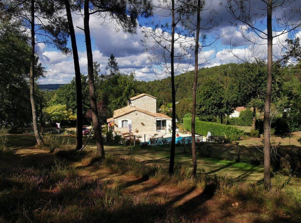 Chambres d'hôtes Domaine des 3 Cyprès - Mimosa in Fumel, Région de Villeneuve-sur-Lot