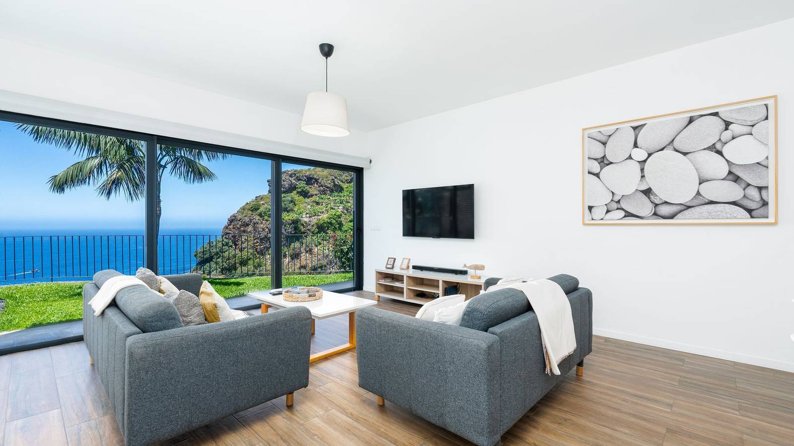 Villa Calhau by Lovelystay in Pináculo, Ponta do Sol