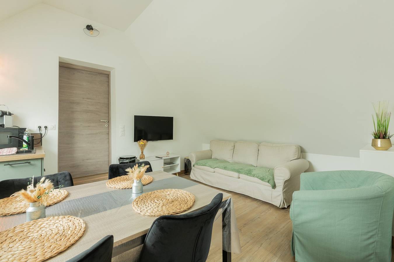Appartement entier, Location de vacances le Filou in Saint-Quentin-en-Tourmont, Région d'Abbeville