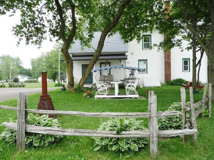 Location de vacances pour 8 personnes, avec terrasse et piscine dans Trois-Rivières (Canada) - 3