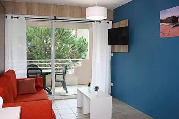 Gîte pour 3 personnes, avec balcon et piscine, animaux acceptés dans Office De Tourisme D Hossegor