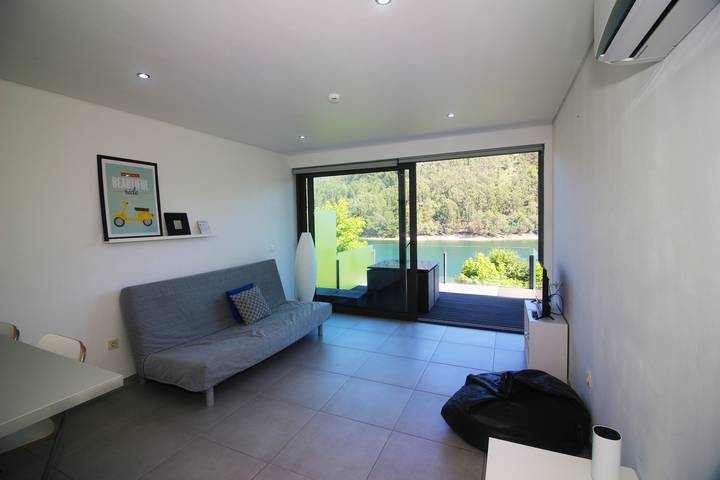 Gîte pour 4 personnes, avec vue sur le lac ainsi que balcon et jardin dans Gerês - 3