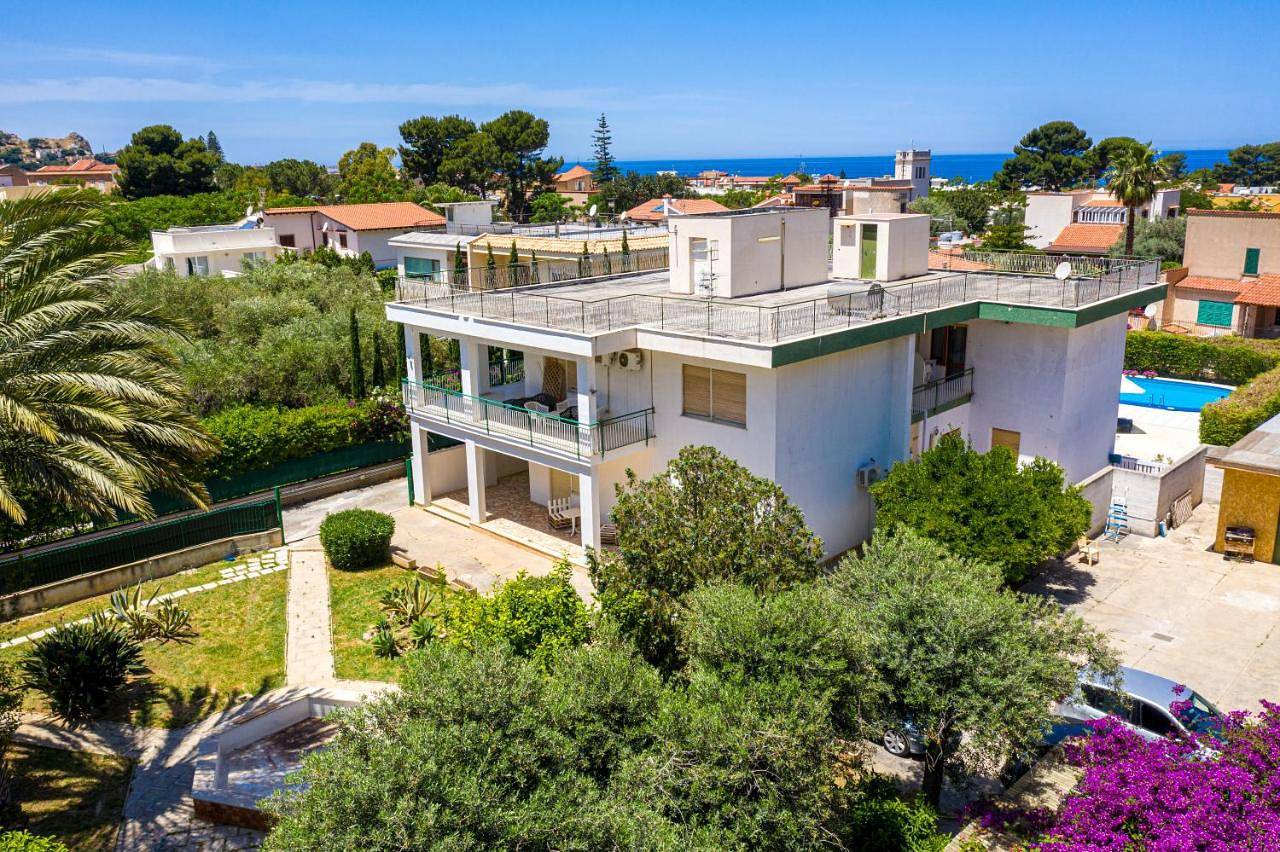 Exclusive in Sferracavallo, Palerme