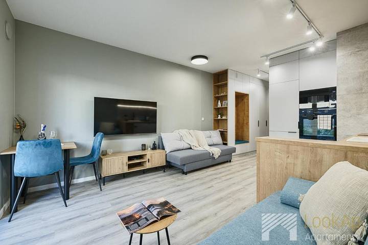 Loft dla 4 osób, z basen i sauna oraz jacuzzi i taras, zwierzęta dozwolone w Łódź