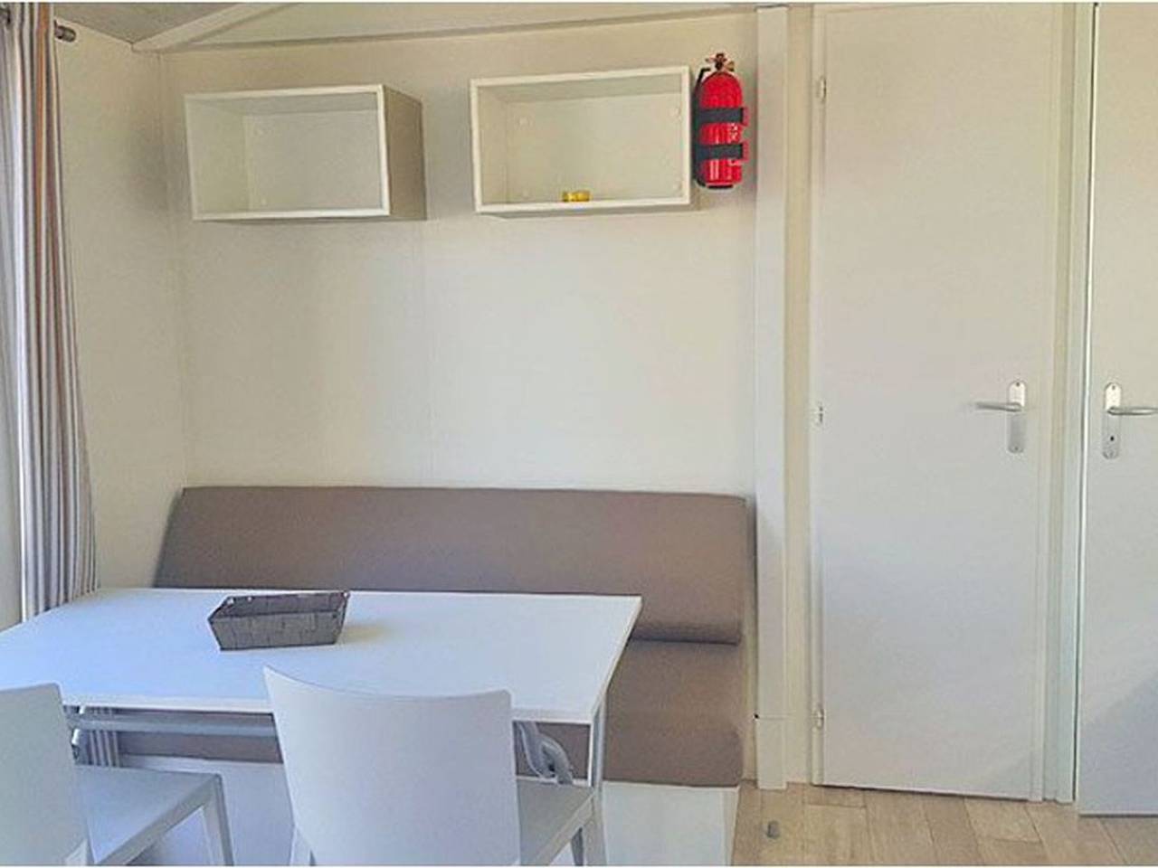 Móvil-home acogedor con terraza - 5 pers. in Anduze, Cevenas