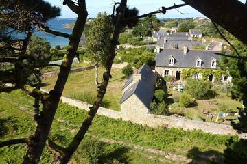 Gîte pour 10 personnes, avec jardin à Île-de-Bréhat