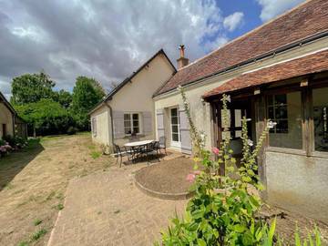 Gîte pour 4 personnes, avec jardin et terrasse à Pocé-sur-Cisse
