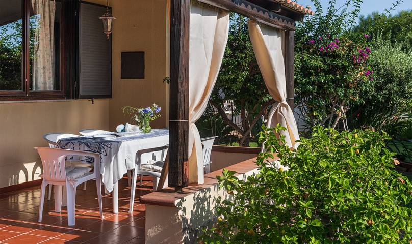 Villa pour 6 personnes, avec jardin à Costa Rei - 3
