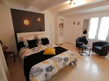 Gîte pour 2 personnes, avec terrasse à Rochefort
