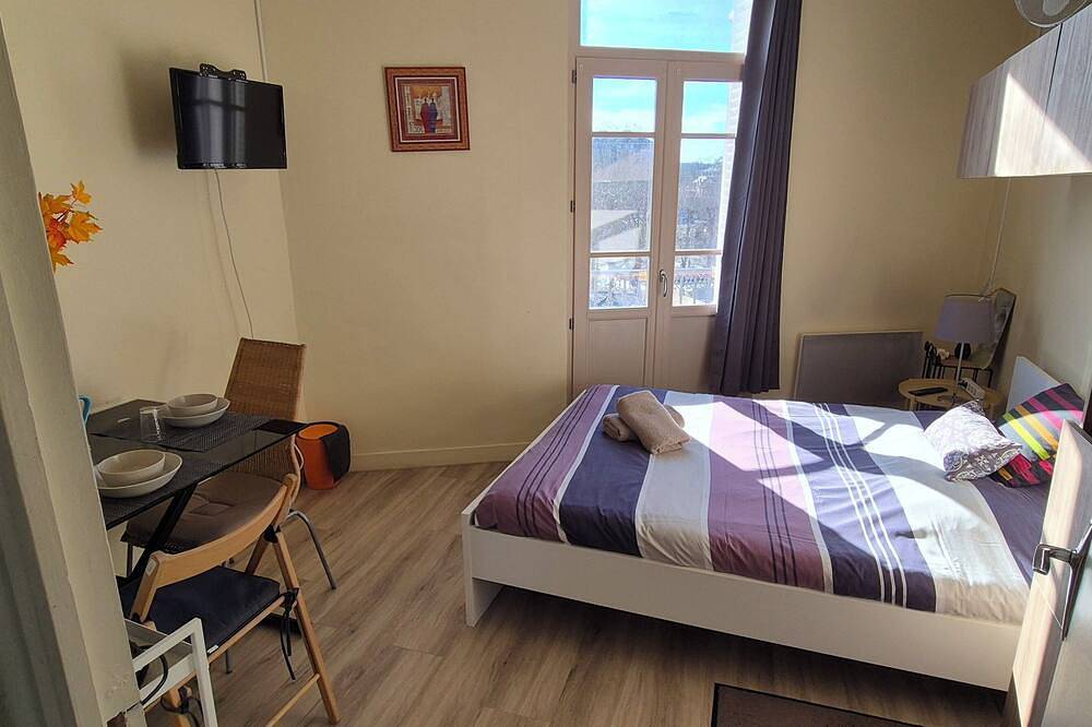 Ganze Wohnung, Le Splendid -Hypercentre -Close to Opera and Parks -Thermal baths -Walkable in Vichy, Vichy und Umgebung