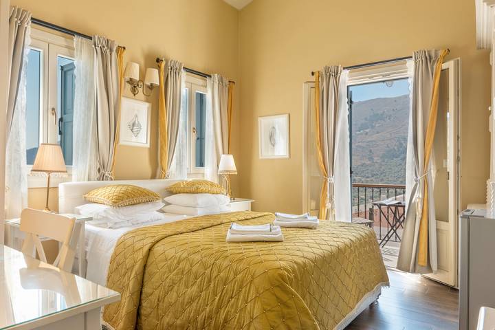 Holiday rental for 2 people, with balcony in Symi