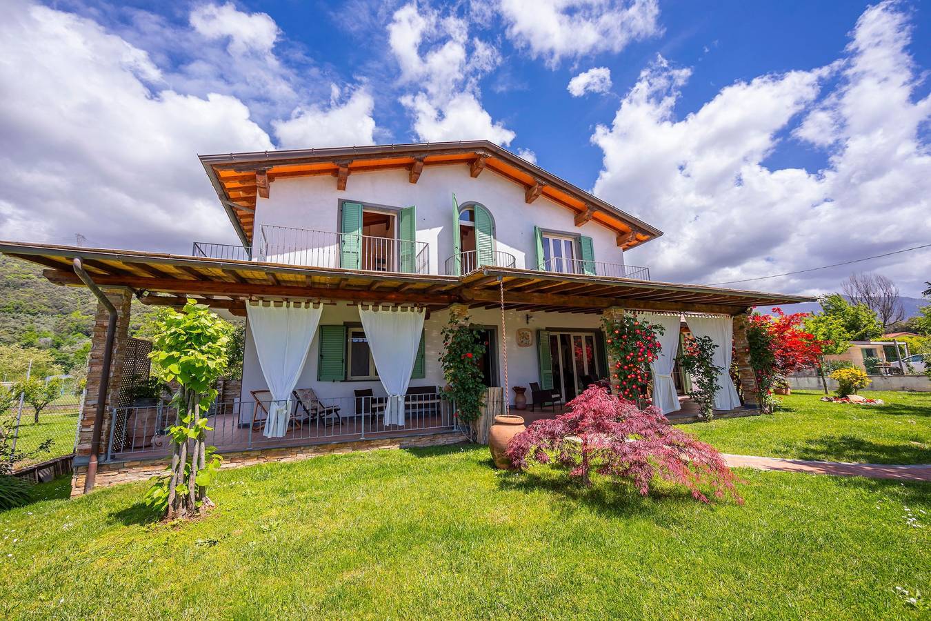 Villa Clara few km from the sea in Strettoia, Pietrasanta