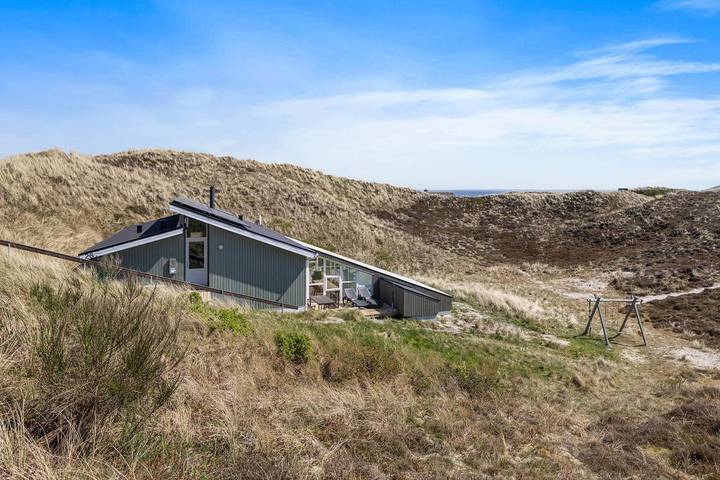 Ferienhaus für 8 Personen, mit Balkon/Terrasse und Pool sowie Sauna und Whirlpool in Hvide Sande