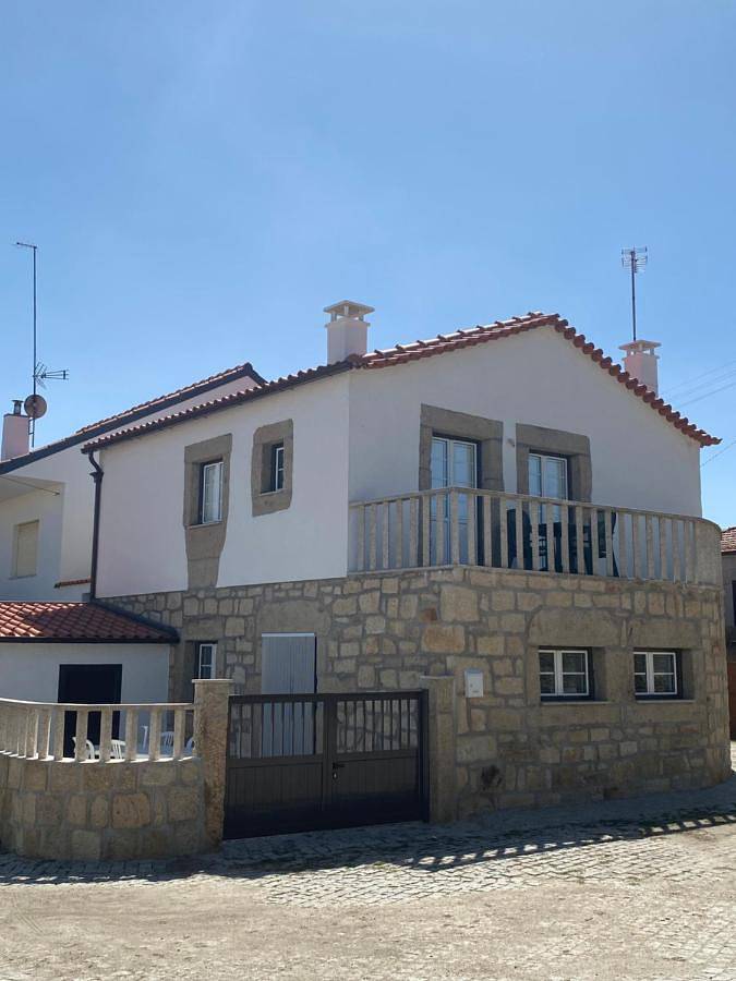 Location de vacances pour 8 personnes, avec terrasse, animaux acceptés dans Sabugal