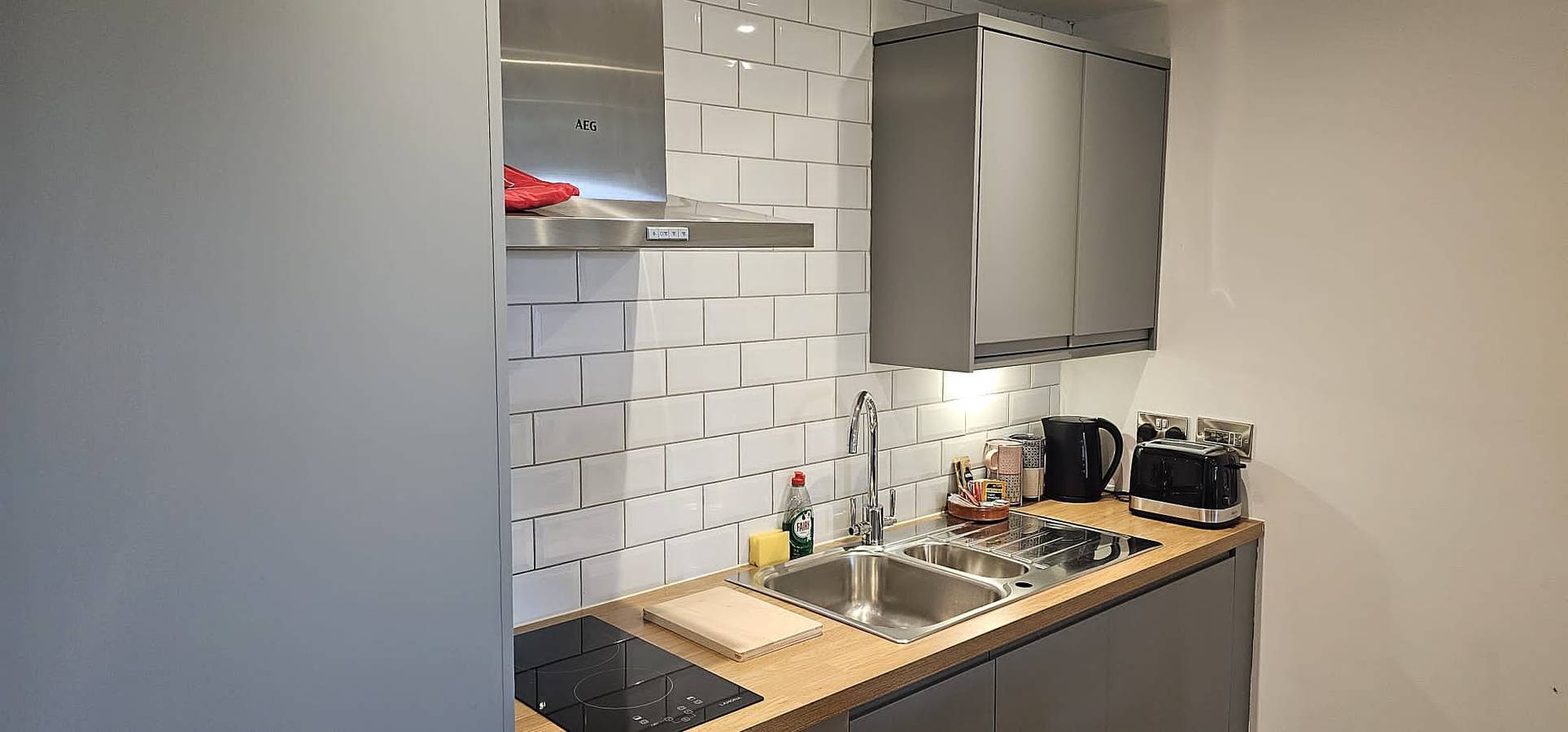 Entire vacation apartment, Modern Peaceful Open Plan 1-Bed Apartment Rutland in Morcott, Rutland