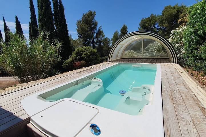 Charming cottage ****, Superb sea view, Spa, Large swimming pool, Golf in Ceyreste, Marseille region