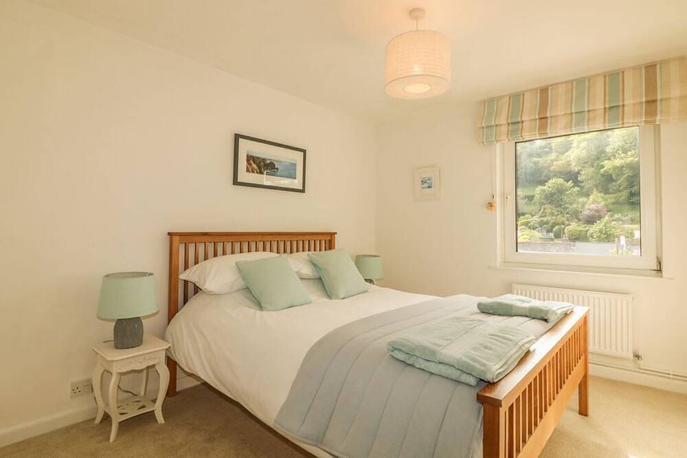 Kittiwake: 2 Chequers Cottages Retreat in Newton and Noss, South Devon