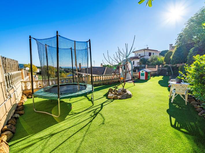 Chalet para 8 personas, con balcón y jardín en Maresme - 2