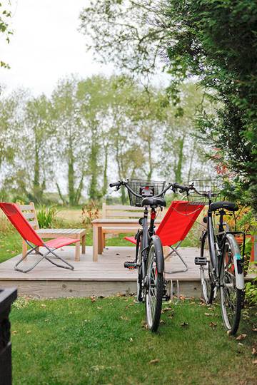 Cottage pour 2 personnes, avec terrasse à Île-Tudy