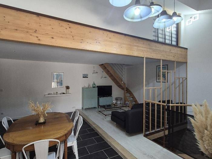 Old-world charm, modern & industrial style in Rochefort, Rochefort region