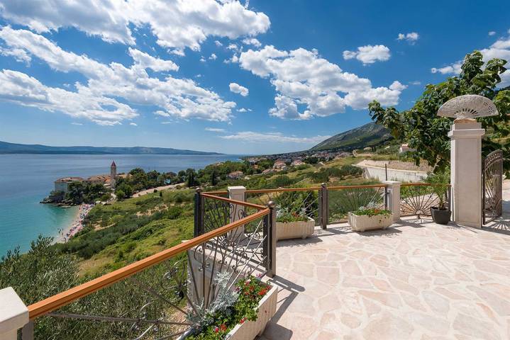 Villa pour 4 personnes, avec Balcon et Sauna à Bol
