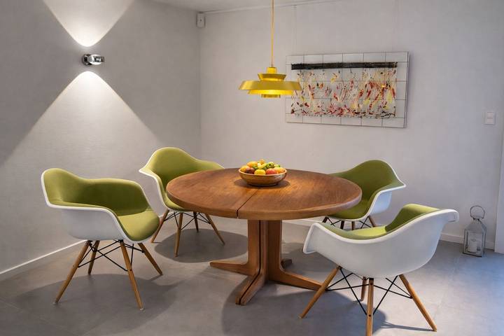 Ganze Ferienwohnung, Am See - Seeufer - Ferienwohnung, ca. 70 qm, 2 Zimmer, mit Garten und direktem Seezugang, max. 4 Personen in Friedrichshafen, Region Bodensee-Oberschwaben