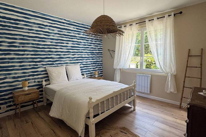 Maison Landena - quiet with spa, barbecue, garden & view of the cycle path in Landes