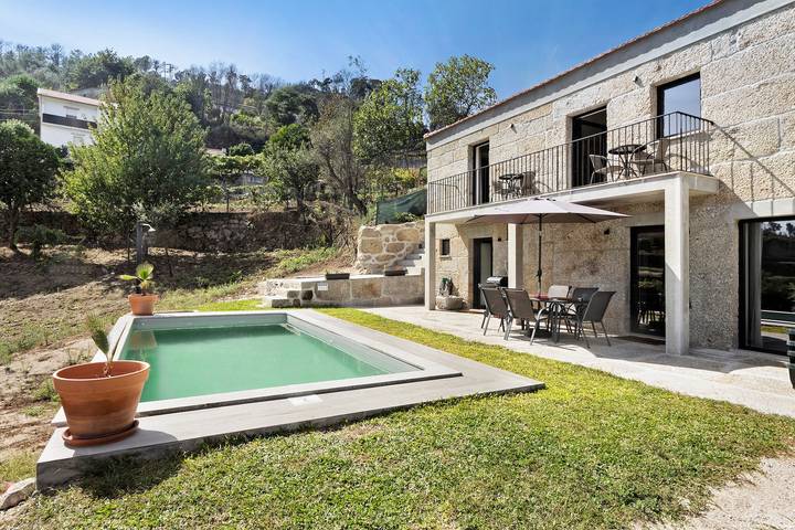Casa de férias para 6 pessoas, com Varanda e Jardim e ainda Vista para o lago no Vale do Douro