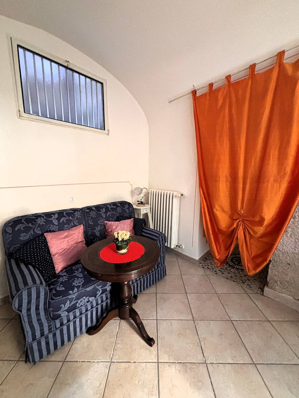 Ganze Wohnung, Casa Portici in centro a Torri in Torri del Benaco, Gardasee-Berge