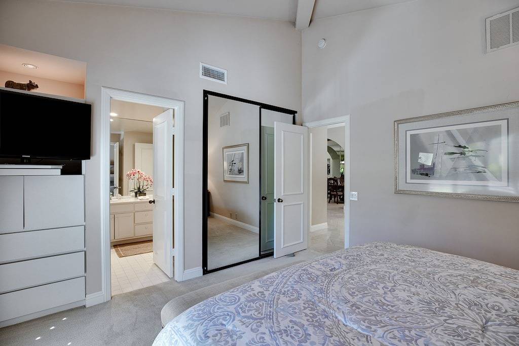 Luxuriöse Wüstenoase, Nachtbeleuchtung mit Berg- und Golfblick, Salzwasserpool und Spa in La Quinta (CA), Coachella Valley