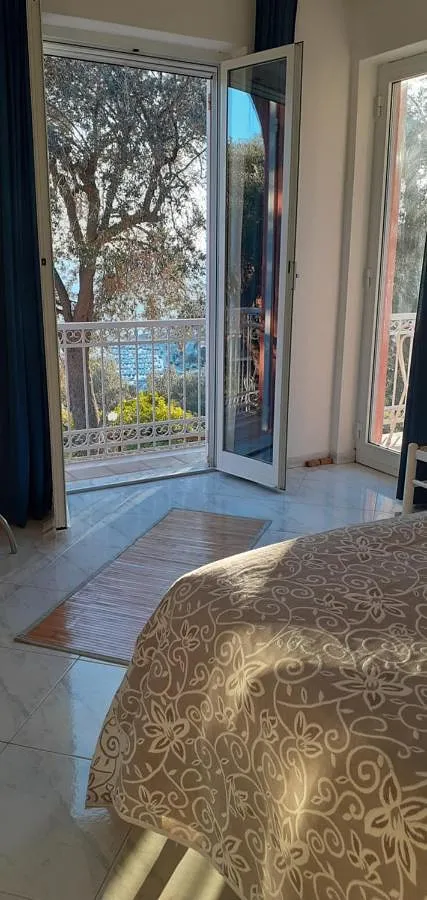 Maison de vacances pour 4 personnes, avec jardin ainsi que vue et piscine - 1