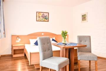Hotel für 3 Personen in Elbigenalp, Lechtal, Bild 3