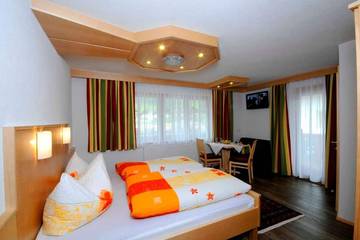 Apartment for 5 People in Mayrhofen, Ziller valley alps, Photo 1