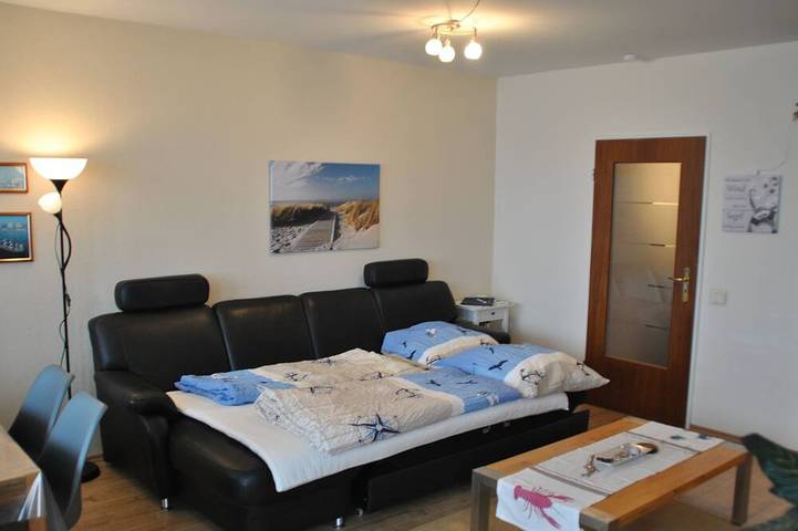 Entire apartment, Very best location! In Columbus Center located apartment overlooking the Weser in Bremerhaven-Mitte, Bremerhaven