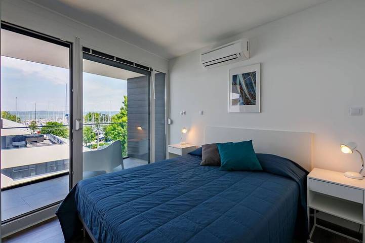 Ferienwohnung für 6 Personen, mit Pool und Garten - 1