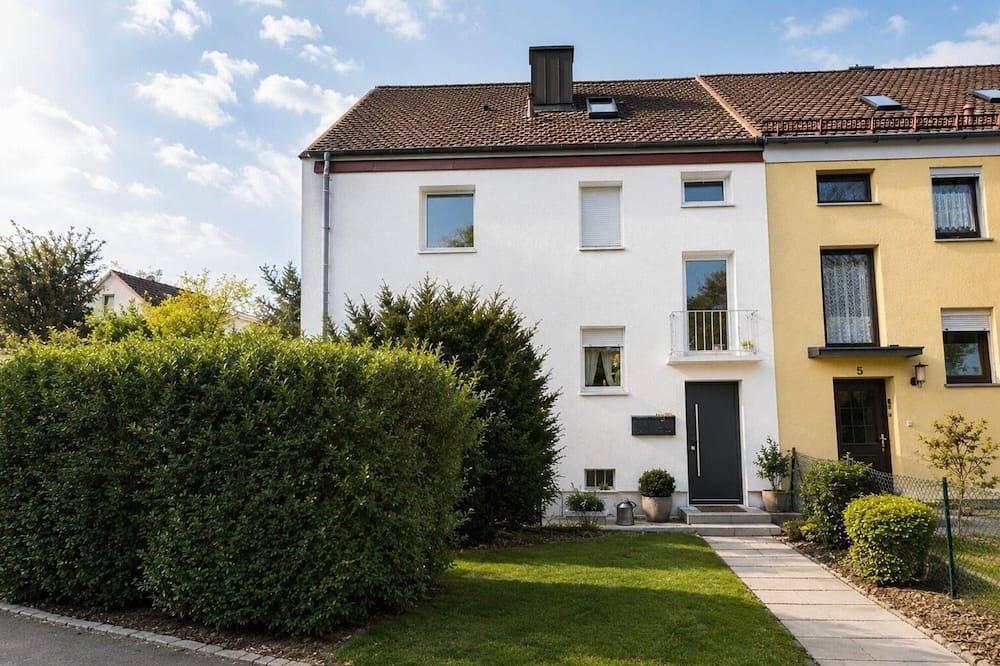 Ganze Wohnung, Dachau . Schöne zentrale 60m² 2-Zimmer City Wohnung in Dachau, Landkreis Dachau