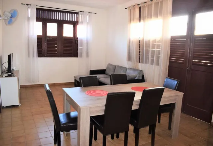 Apartamento de vacaciones para 8 personas, con balcón - 1