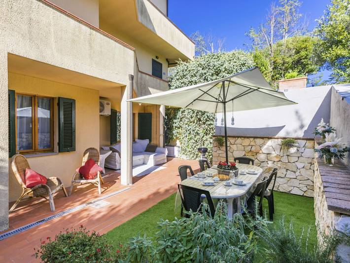 Appartamento per 3 persone, con giardino e piscina, con animali domestici a Montescudaio